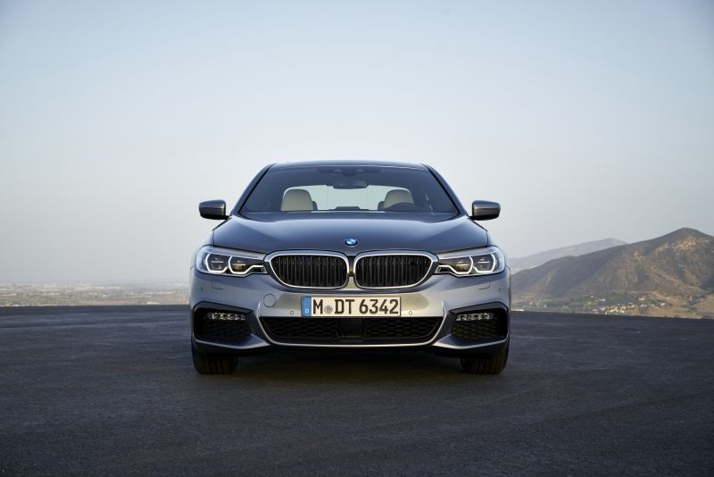 BMW 5 Series Sedan (G30) 520i (184 Hp) Steptronic